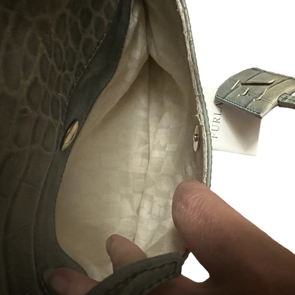 Rare Furla large leather handbag in sage green croc print 💚 perfect for travel - Picture 8 of 16